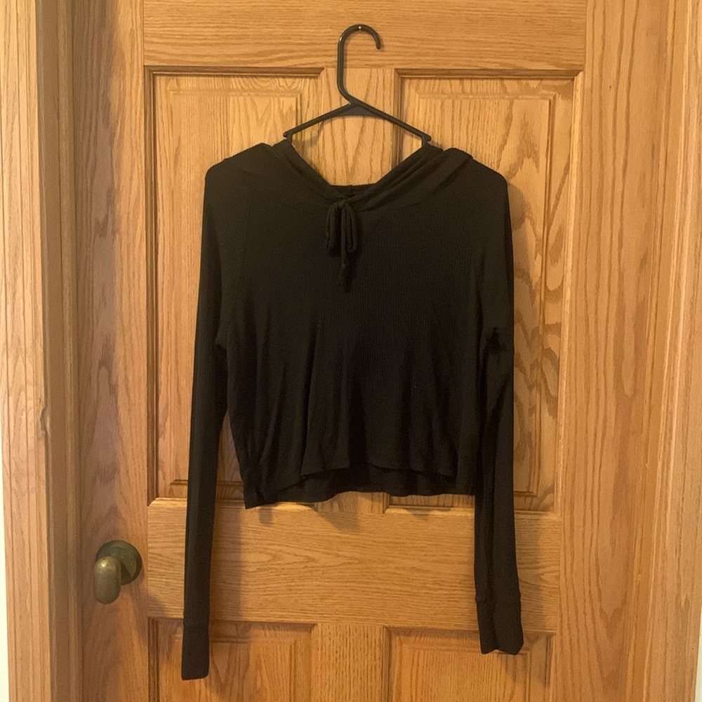 Hollister Black Crop-top